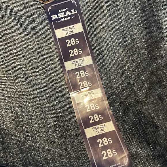 Ariat jeans - Picture 7 of 12